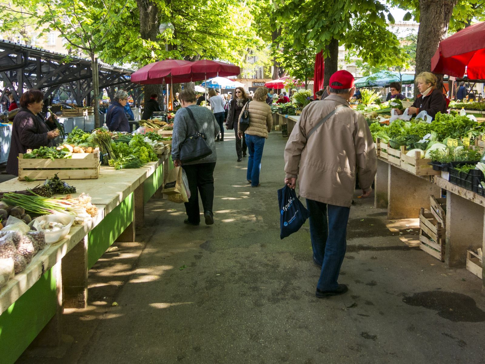 farmer farmers market