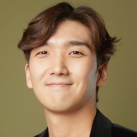 Jun Lee